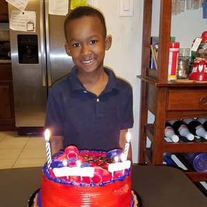 Meet your Posher, Yichelle